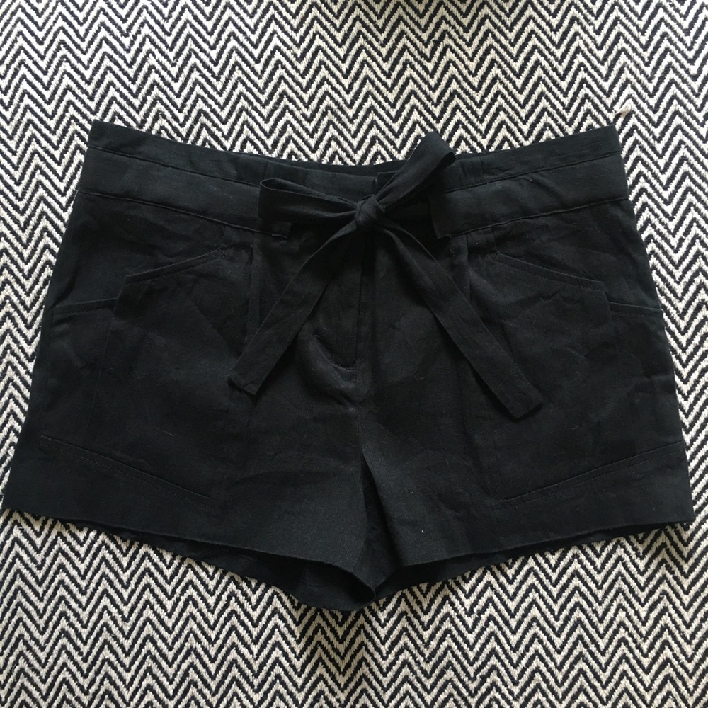 BCBGMaxAzria Black Linen Sabina Shorts